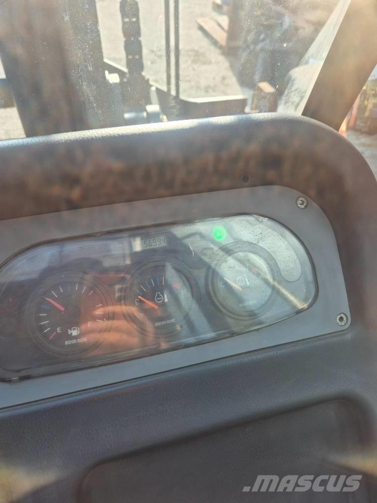 Doosan D 160 S-5 디젤 지게차