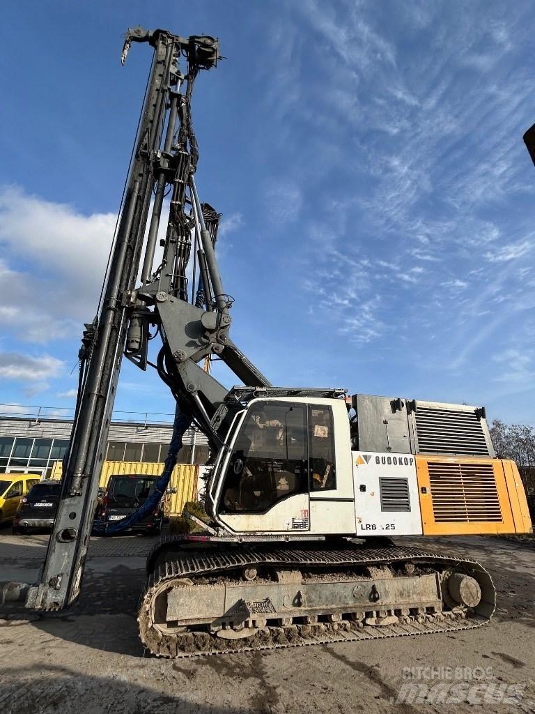 Liebherr LRB 125 진동 파일 드라이버