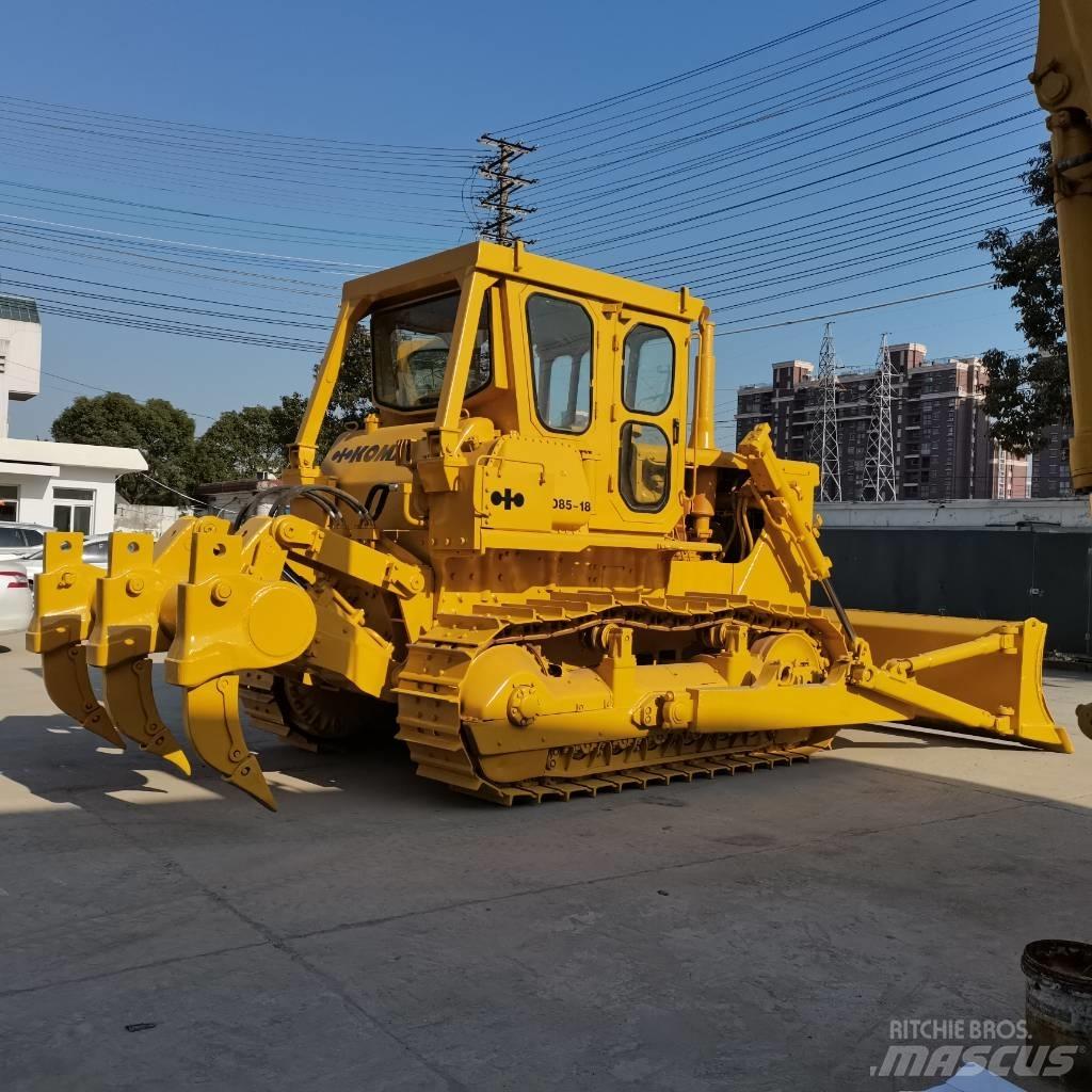 Komatsu D 85 크롤러 도저