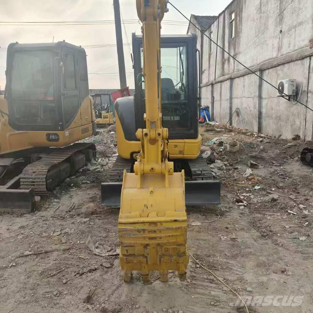 Komatsu PC 35 소형 굴삭기 7톤 미만