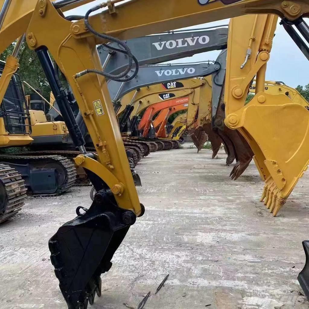 CAT 303.5 대형 굴삭기 29톤 이상