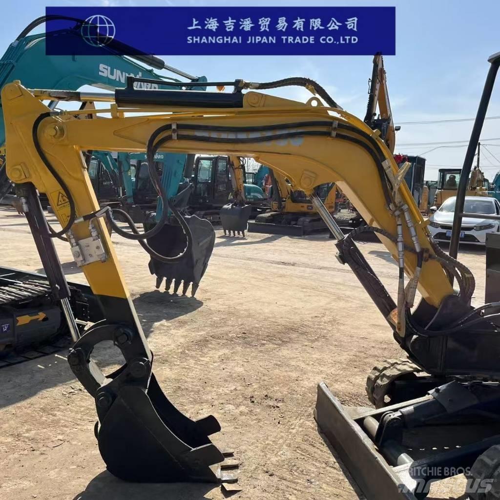 Komatsu PC 30 MR 소형 굴삭기 7톤 미만