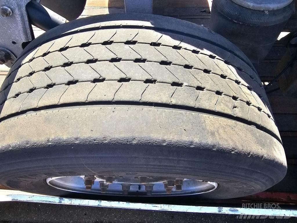 Goodyear T MAX 운송 장비 - 기타
