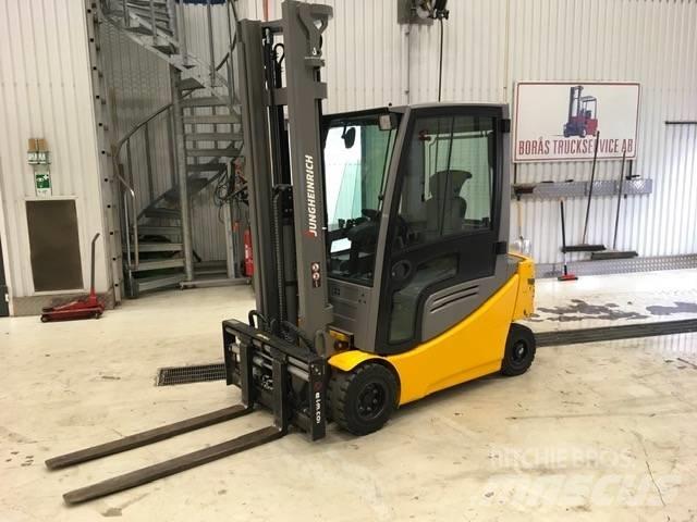 Jungheinrich EFG 320 전동 지게차