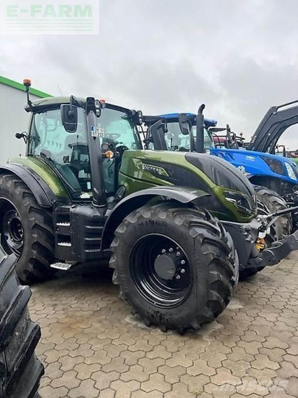 Valtra t215a 트랙터