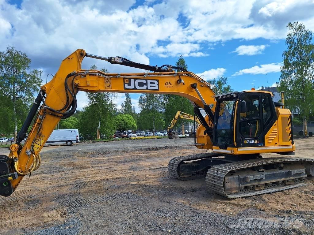 JCB 245 XR LC 대형 굴삭기 29톤 이상