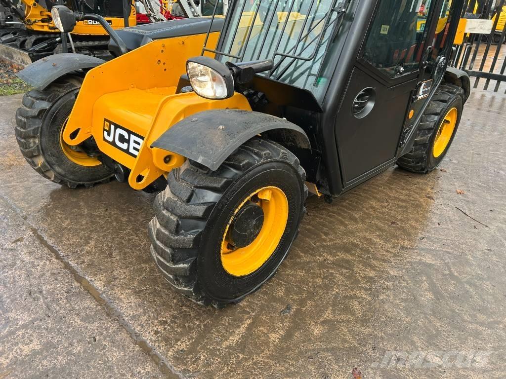 JCB 525-60 텔러 핸들러