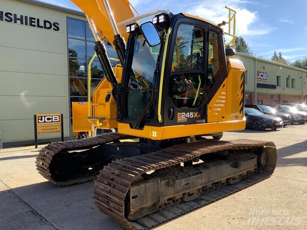 JCB 245XR LC 대형 굴삭기 29톤 이상