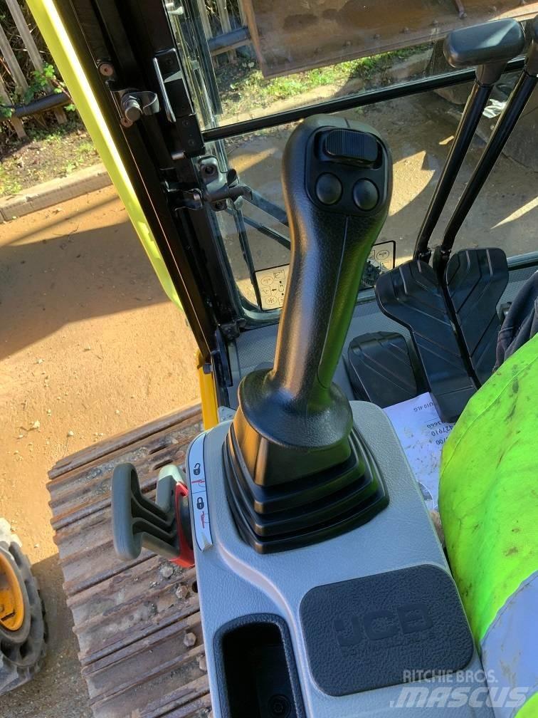 JCB 245XR LC 대형 굴삭기 29톤 이상