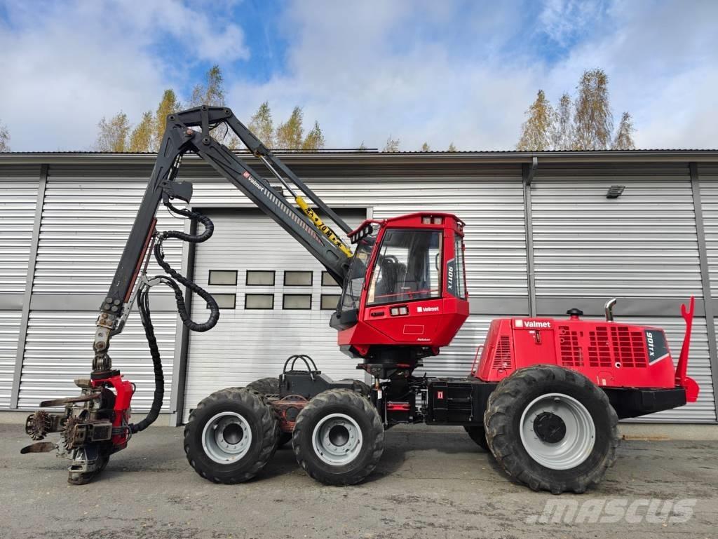 Valmet 901TX 원목 하베스터