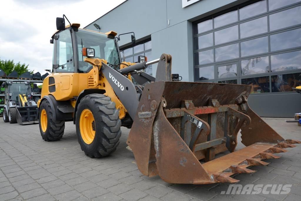 Volvo L 25 F Z  휠로우더