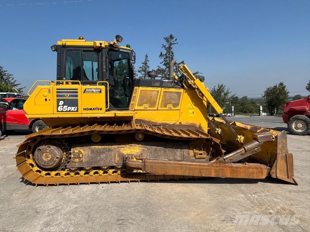 Komatsu D 65 PXi-18 크롤러 도저