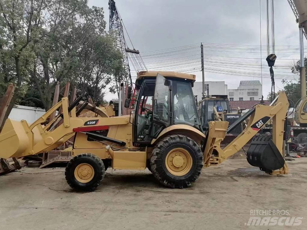 CAT 420 F 백호로더