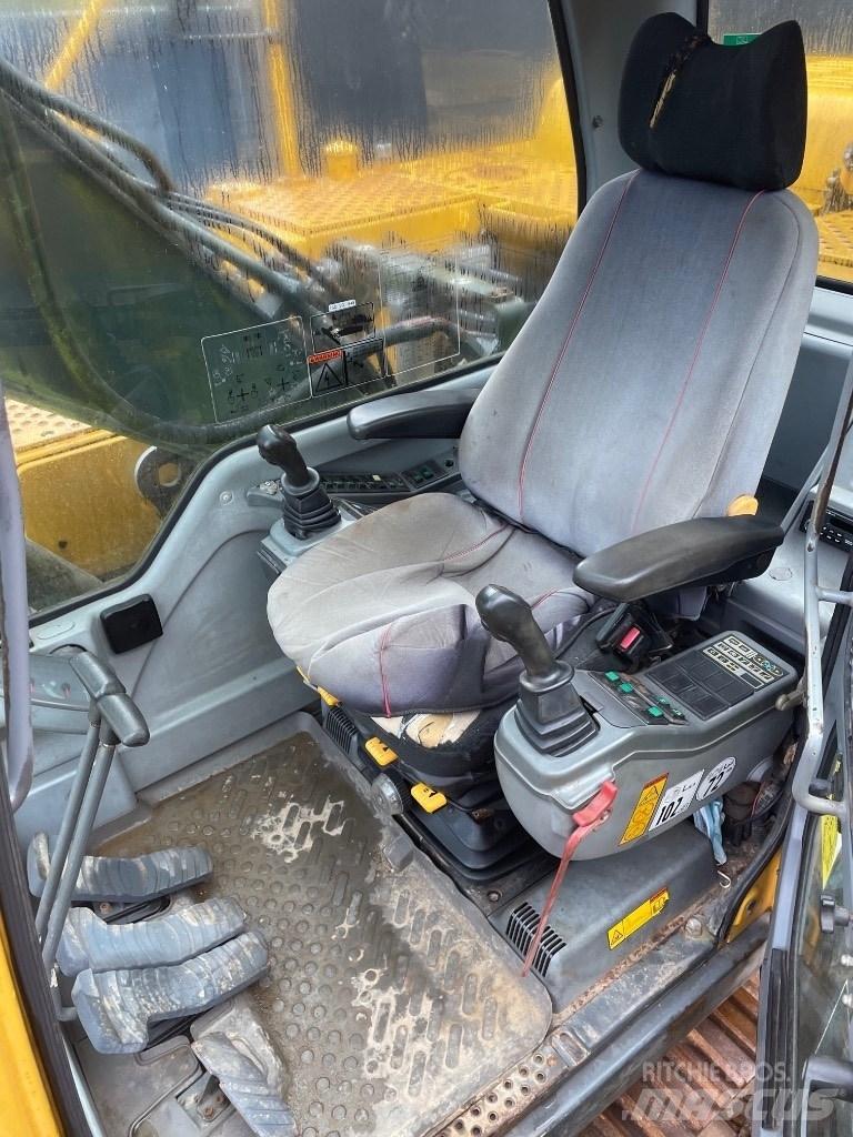 Volvo EC210B 대형 굴삭기 29톤 이상