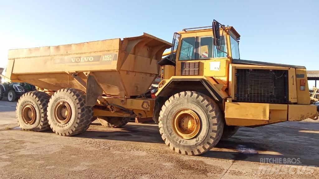 Volvo A35C 연결식 홀러