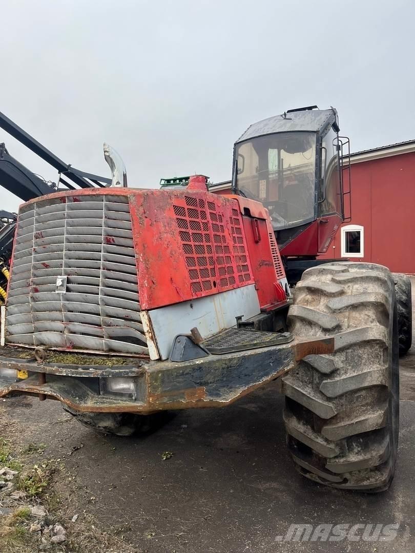 Valmet 921 원목 하베스터
