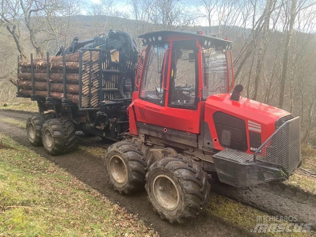 Komatsu 835tx 원목 포워더