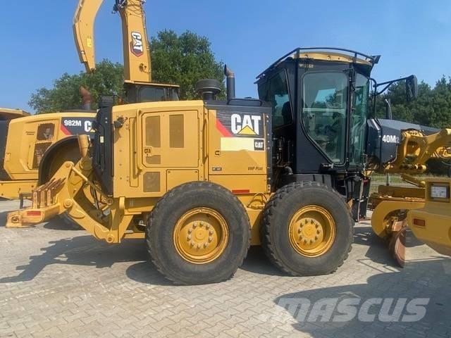 CAT 140M 그레이더