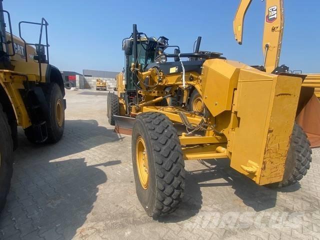 CAT 140M 그레이더