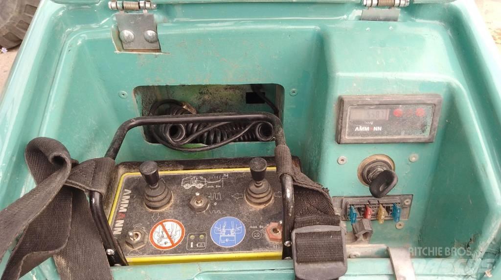 Ammann Rammax 1575 토양 다짐기