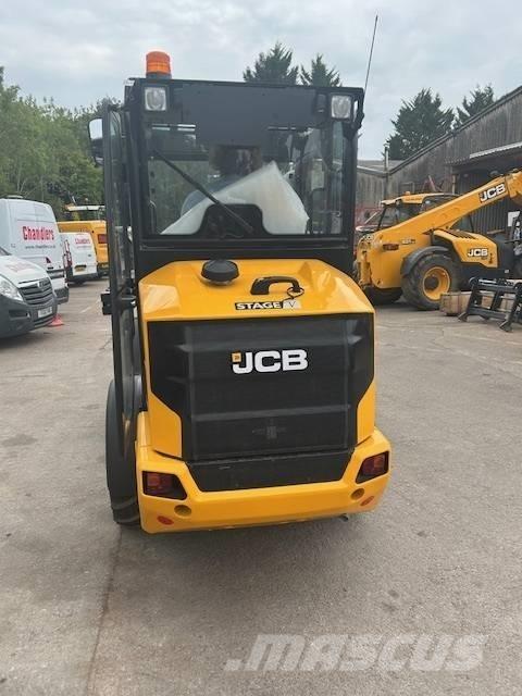 JCB 403 PLUS 농업용 텔레 핸들러