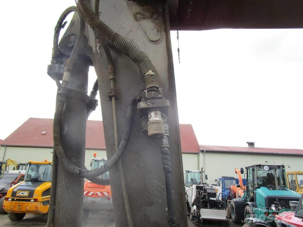 Volvo EC 70  ECR 88 중형굴삭기 7톤-28톤