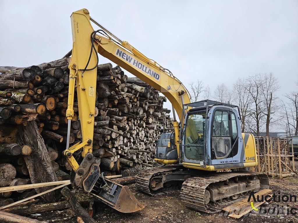 New Holland E 145 대형 굴삭기 29톤 이상