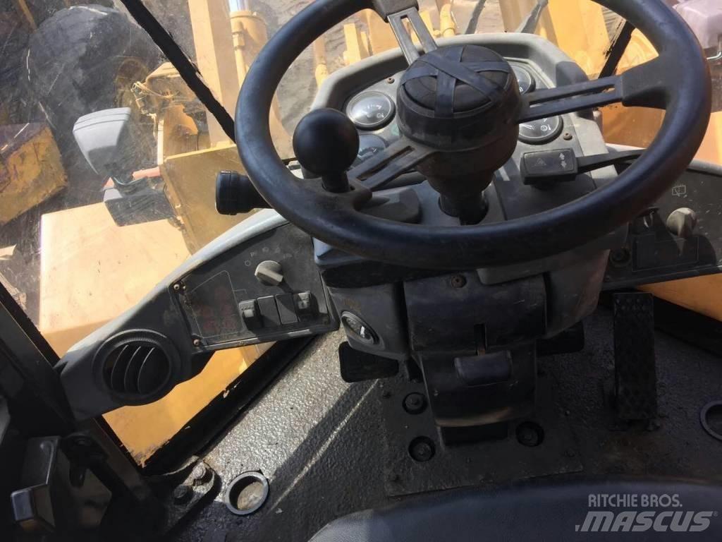 CAT 938 G  휠로우더