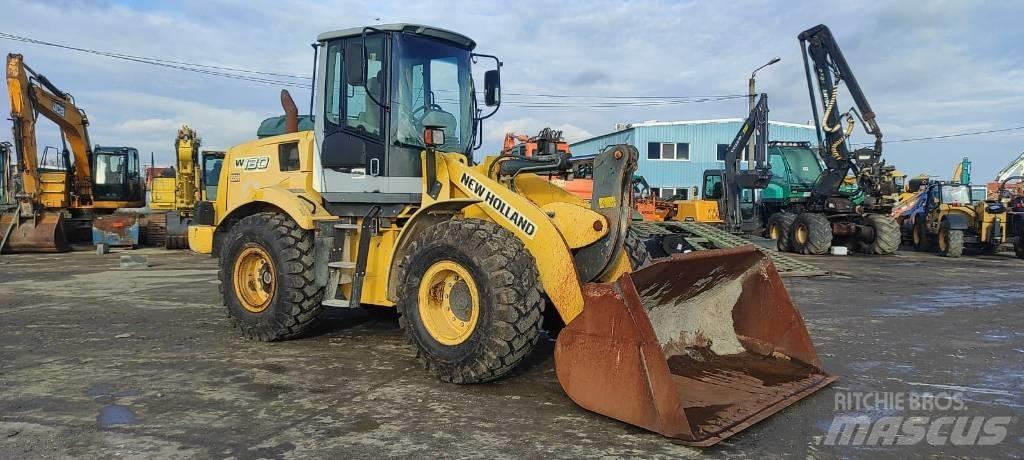 New Holland W 130  휠로우더