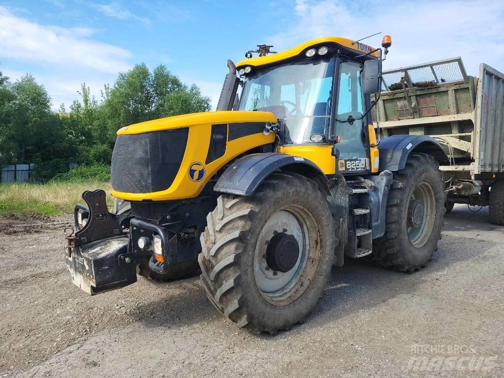 JCB Fastrac 8250 트랙터