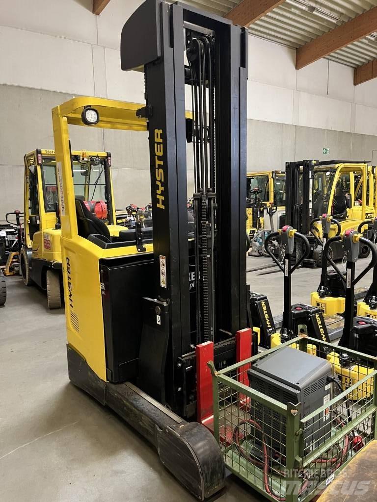 Hyster R1.4 리치 트럭