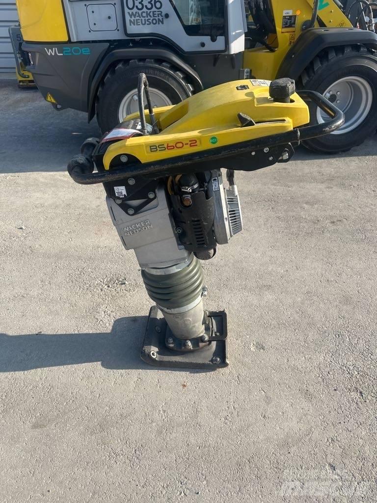 Wacker Neuson BS60-2 탬퍼