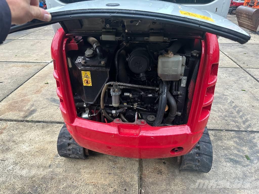 Takeuchi TB 216 소형 굴삭기 7톤 미만