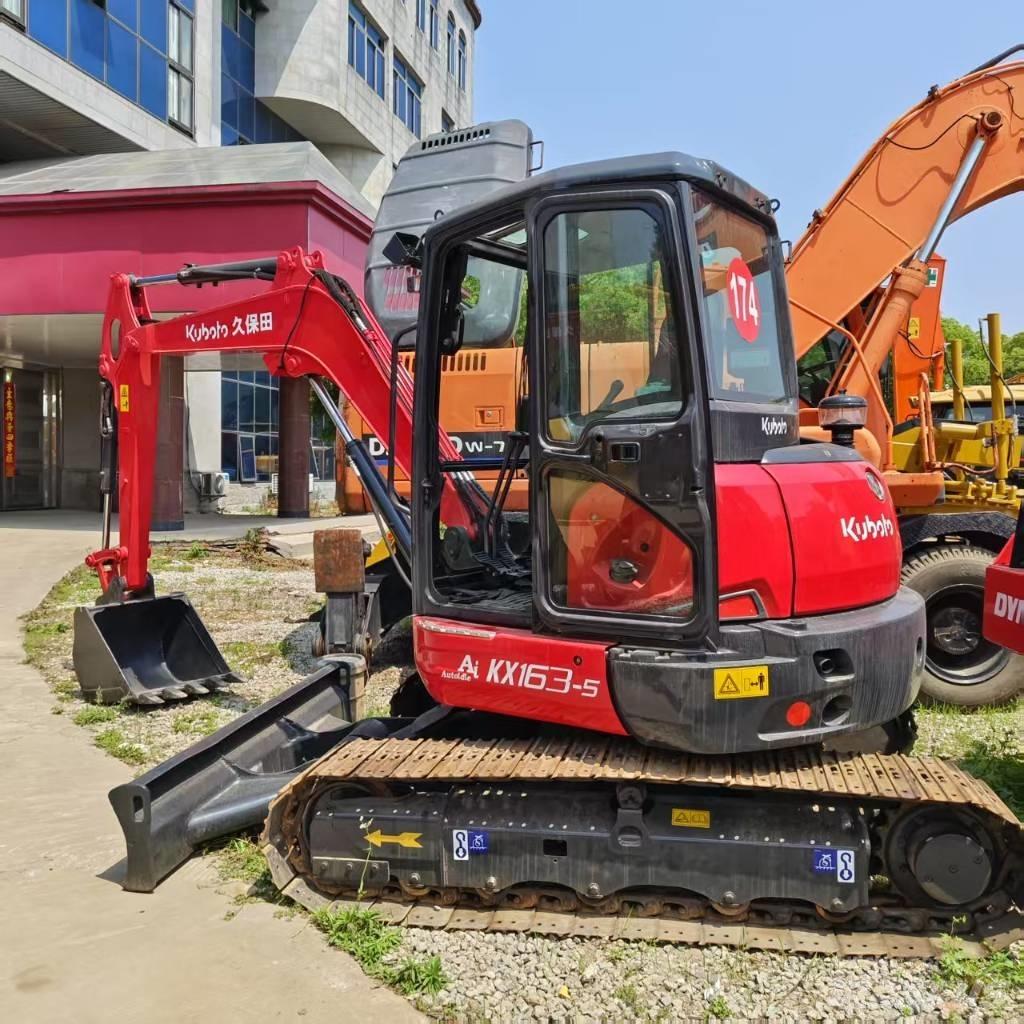 Kubota KX 163-5 소형 굴삭기 7톤 미만