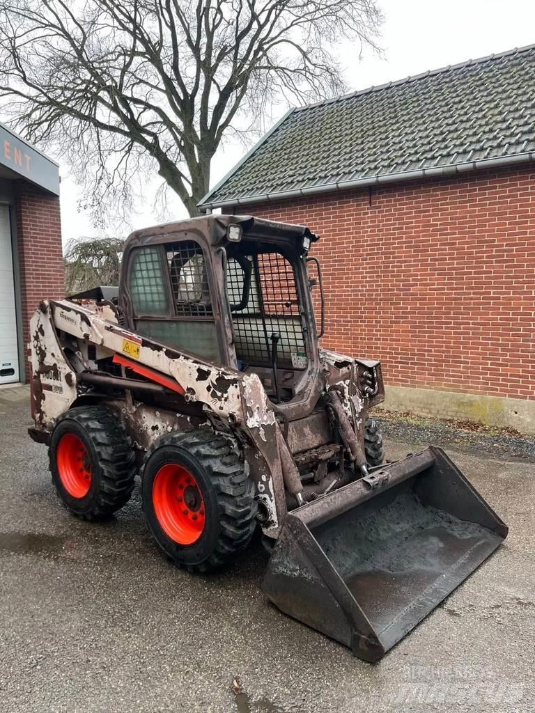 Bobcat S510  스키드로더