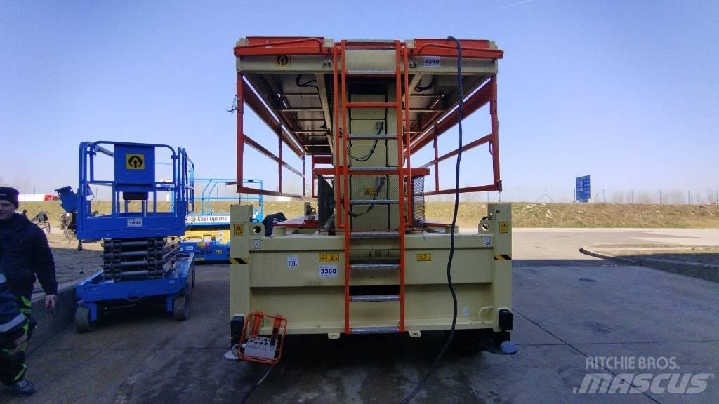 JLG 245-25 가위형 리프트