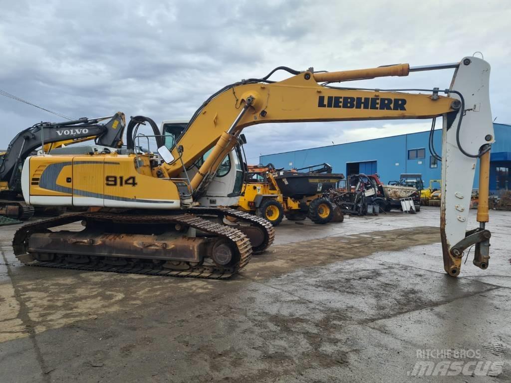 Liebherr 914 C 대형 굴삭기 29톤 이상