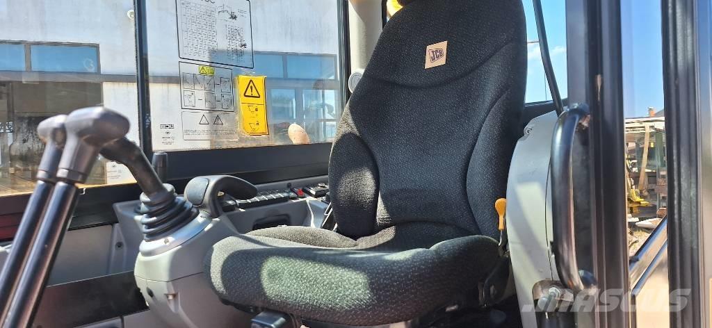 JCB 86C-2 중형굴삭기 7톤-28톤