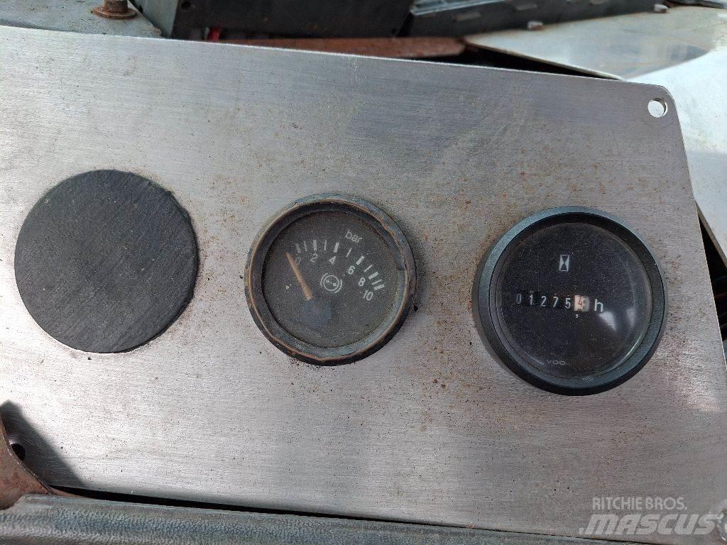 Ferrari TT2516 트랙터 유닛