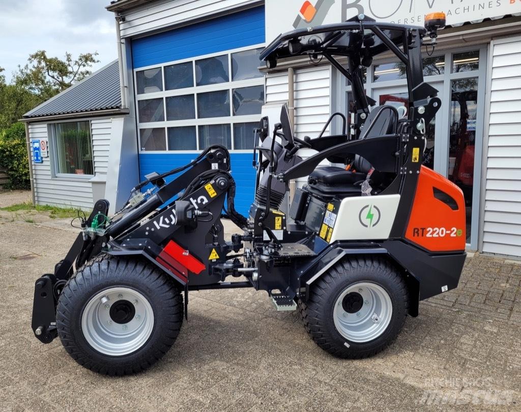 Kubota RT220-2e 미니 로더