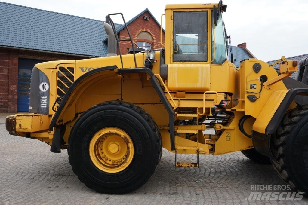 Volvo L 150 E  휠로우더
