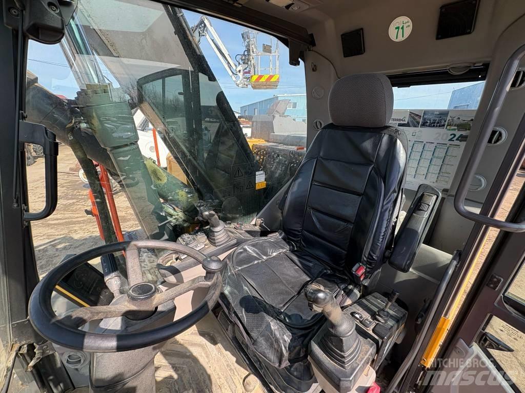 Volvo EW 150E  휠 굴삭기