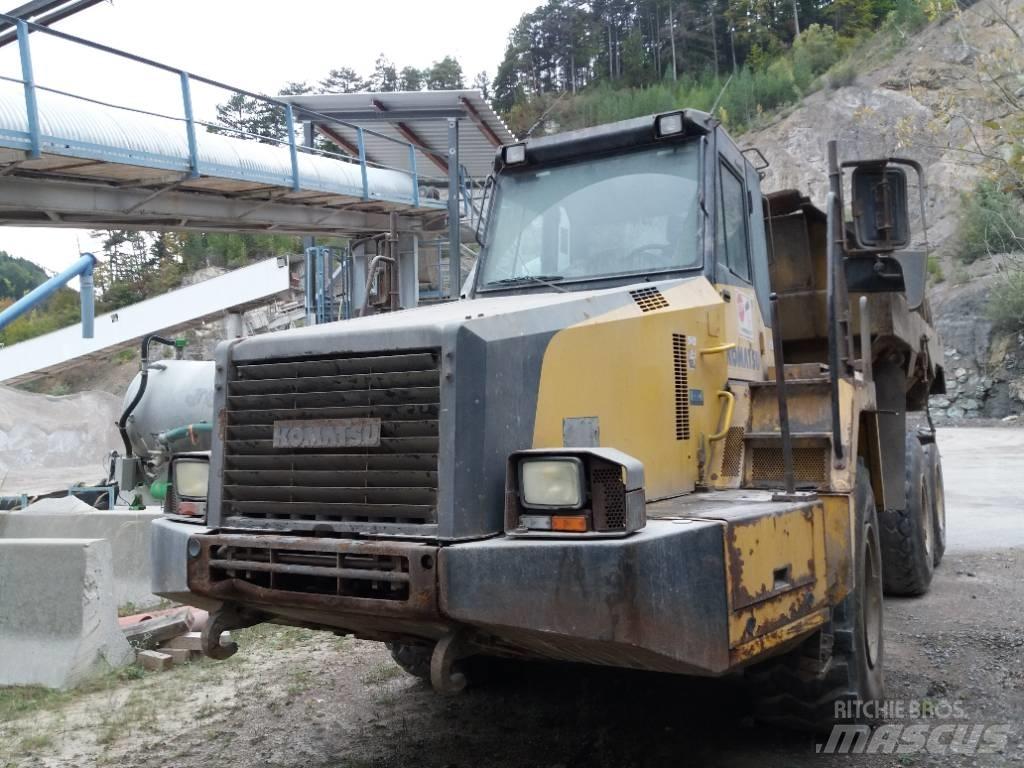 Komatsu HM 300-2 연결식 홀러
