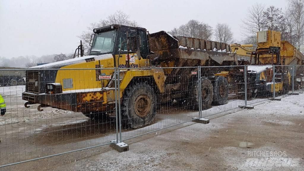 Komatsu HM 300-2 연결식 홀러