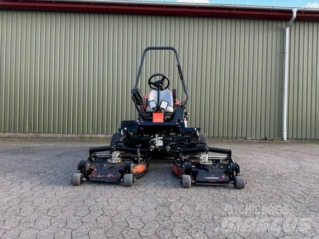 Jacobsen AR331 거친면 다듬기 위한 잔디깎기