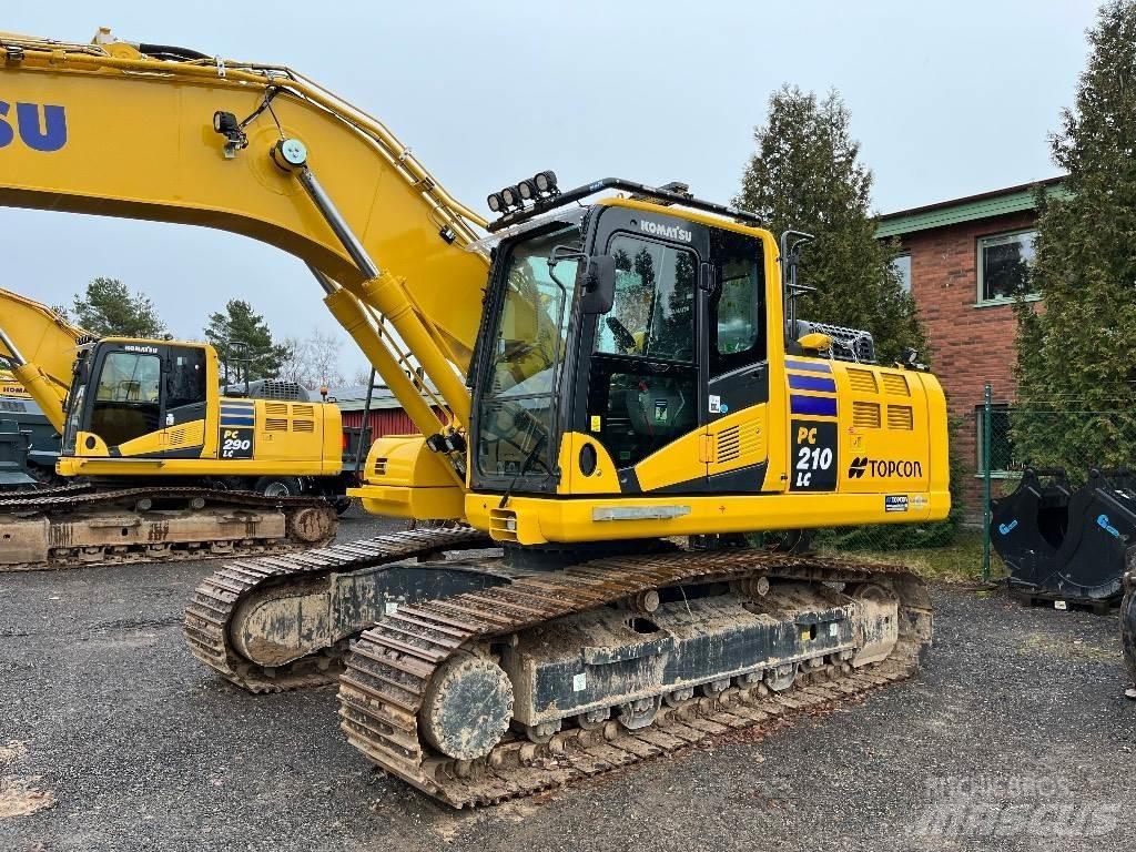 Komatsu PC210LC-11 대형 굴삭기 29톤 이상