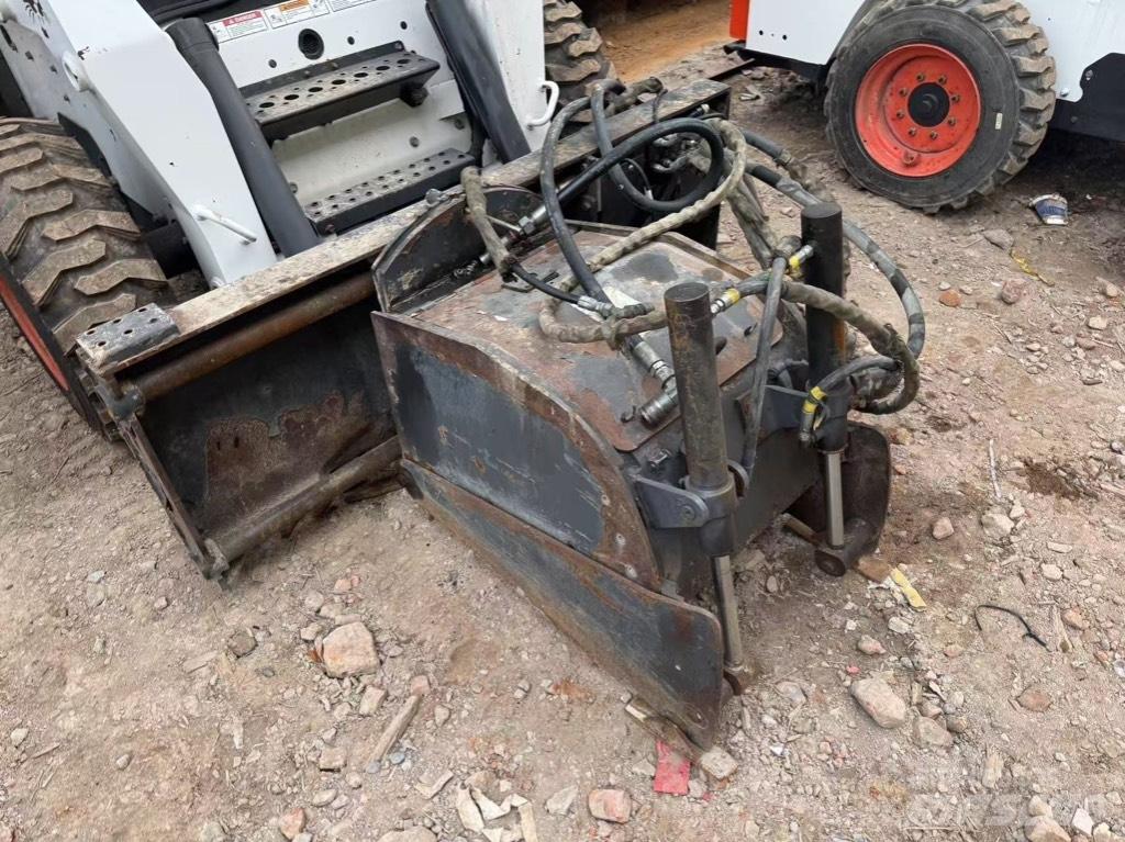 Bobcat 600 450 아스팔트 콜드 밀링 기계