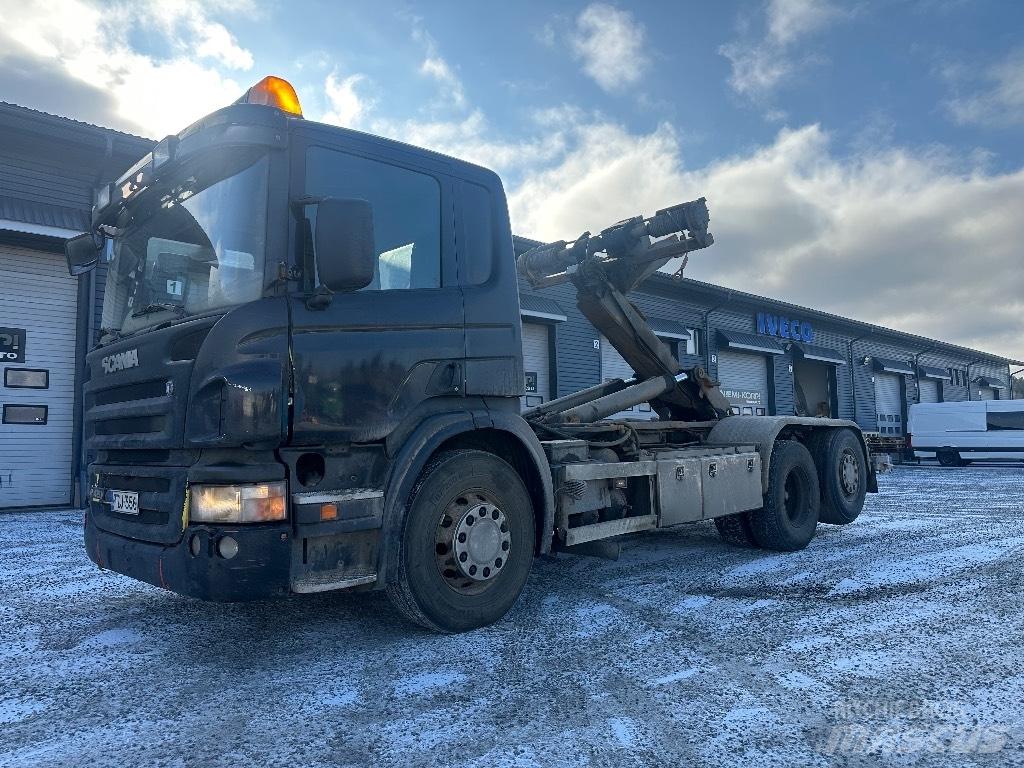 Scania P420 6x2*4 훅 리프트 트럭
