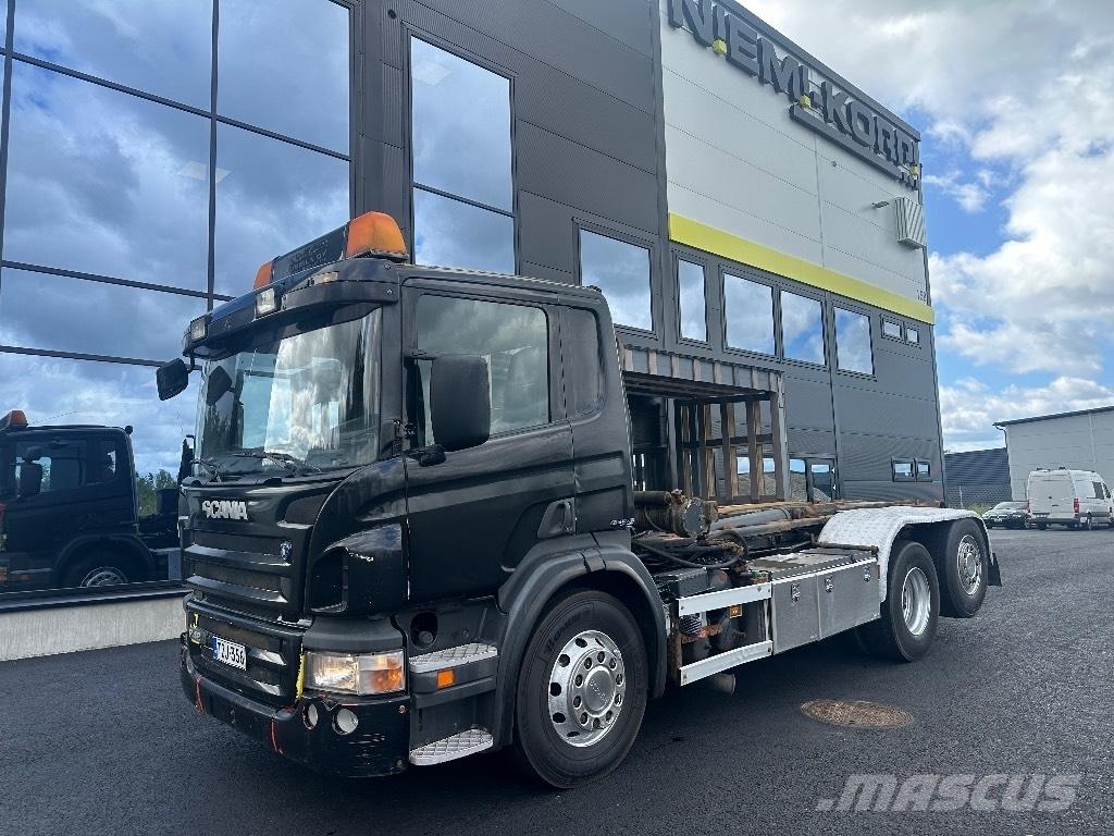 Scania P420 6x2*4 훅 리프트 트럭