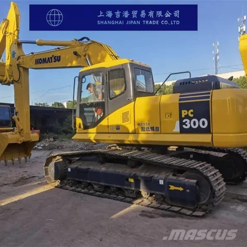 Komatsu PC 300 대형 굴삭기 29톤 이상